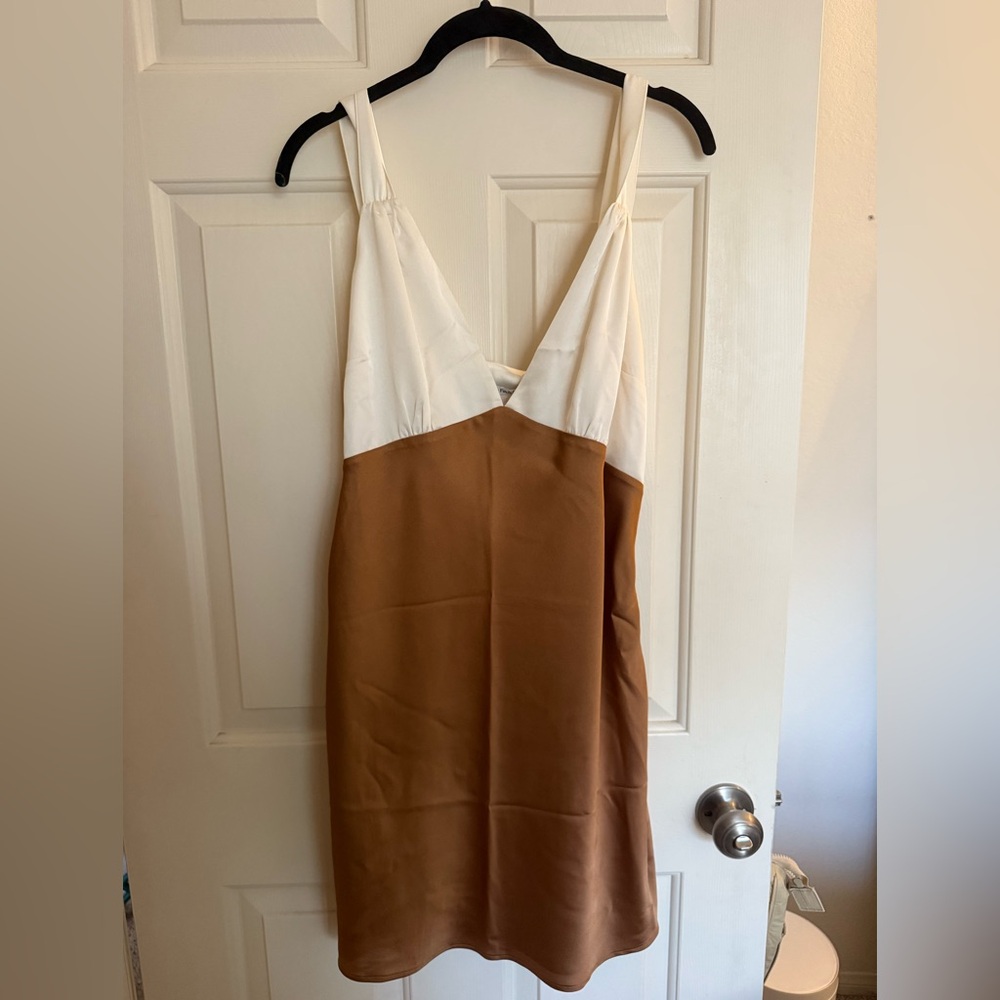 Abercrombie & Fitch White and Brown Sleeveless Dress